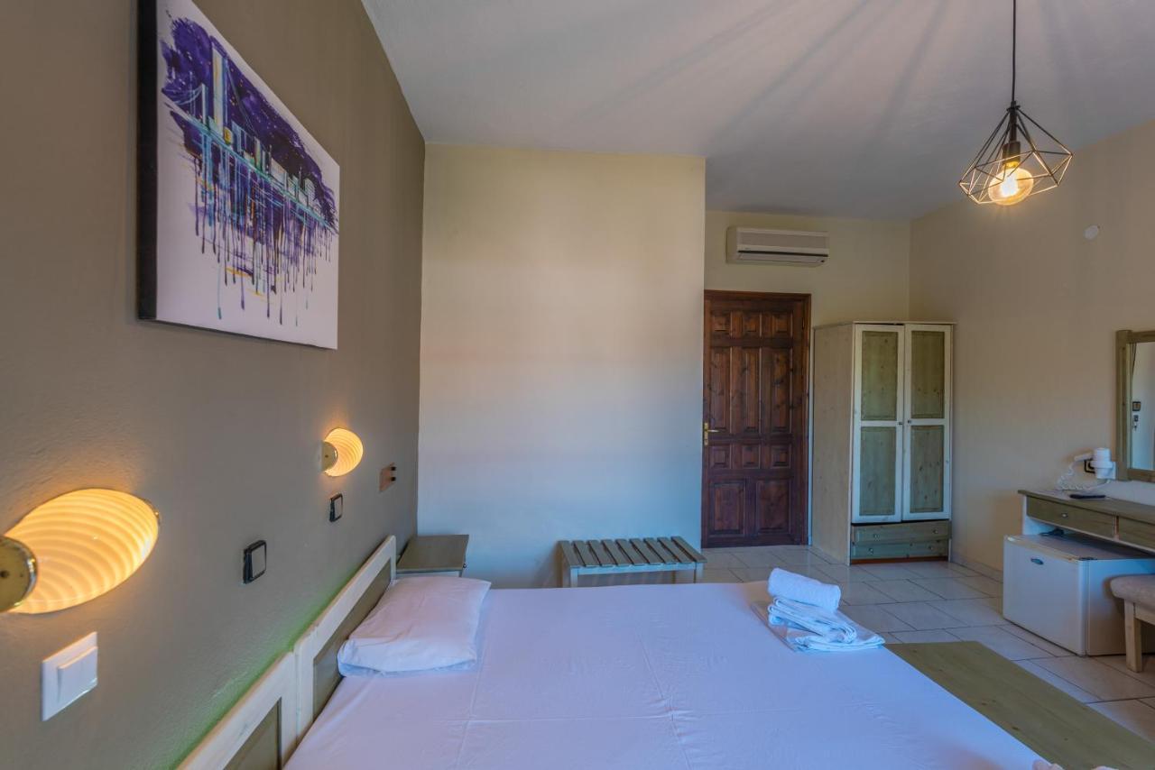 Natasa Hotel Скала-Потамиас Экстерьер фото